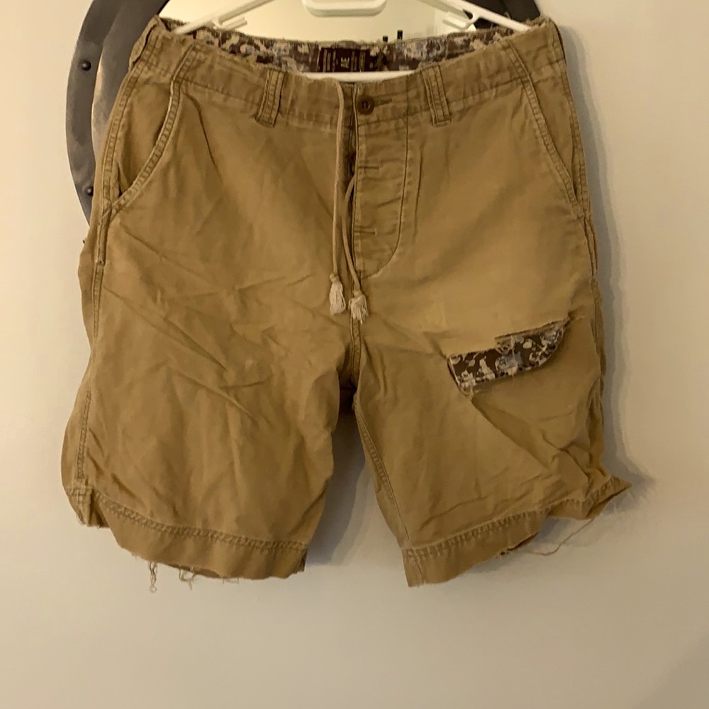 American Eagle distressed shorts